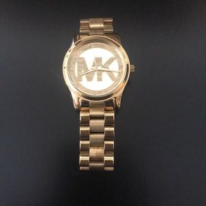 Preowned Women’s Gold Michael Kors Watch